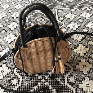 Rattan Woven Crossbody Handbag with Drawstring Closure